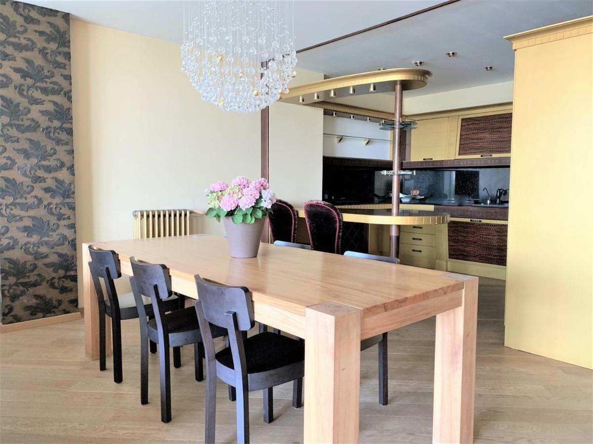Winwinstay Superior Apartment By River Daugava Riga Exterior photo