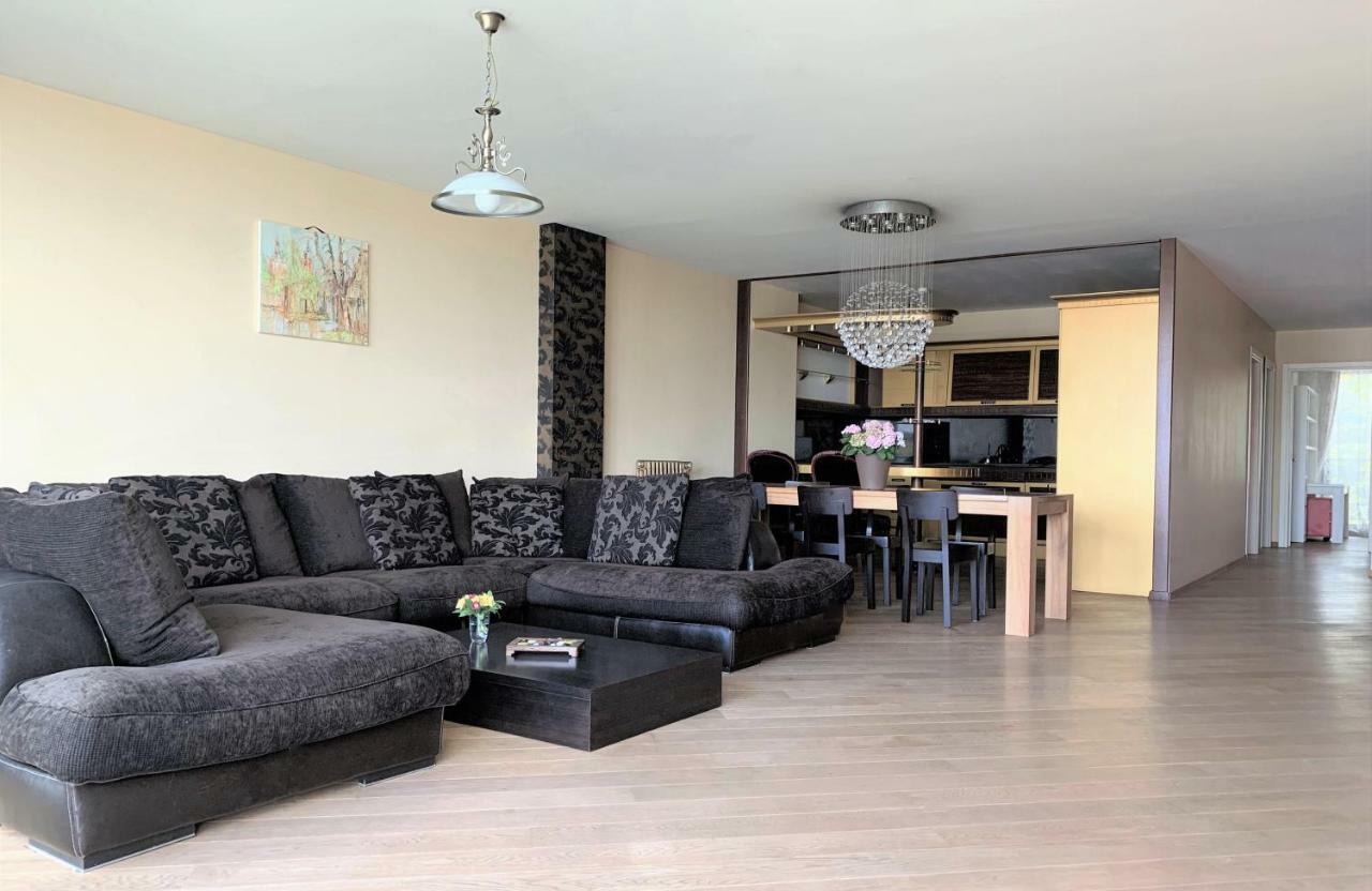 Winwinstay Superior Apartment By River Daugava Riga Exterior photo