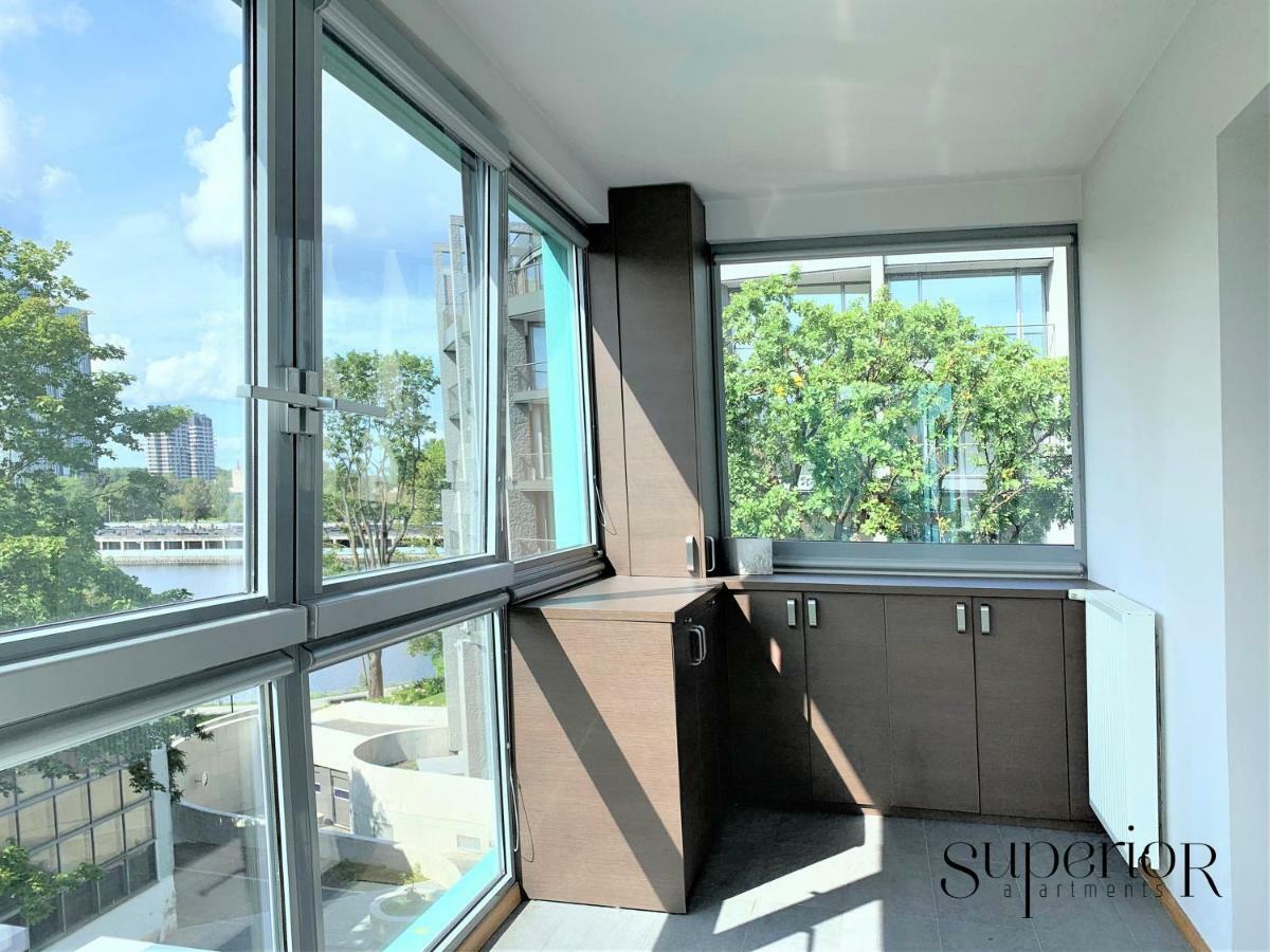 Winwinstay Superior Apartment By River Daugava Riga Exterior photo
