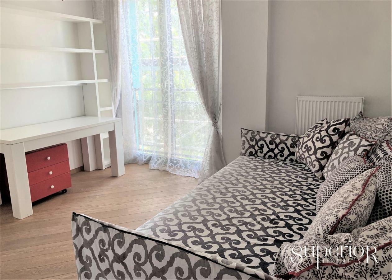 Winwinstay Superior Apartment By River Daugava Riga Exterior photo